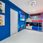 Pirate\'S Ship Heated Pool 16 Guest Super Mario Theme Room
